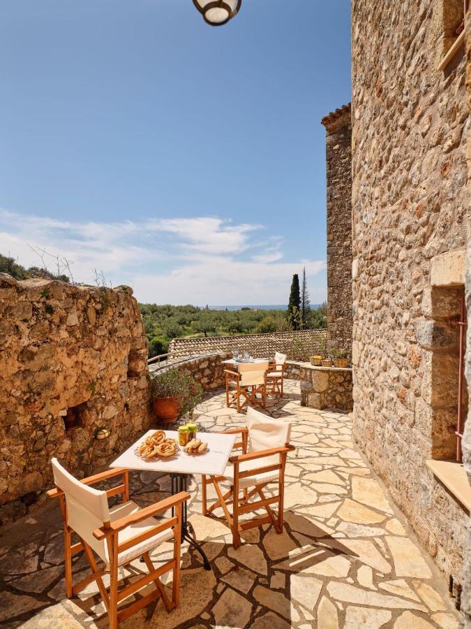 Petreas Castle Villa Кардамили Екстериор снимка
