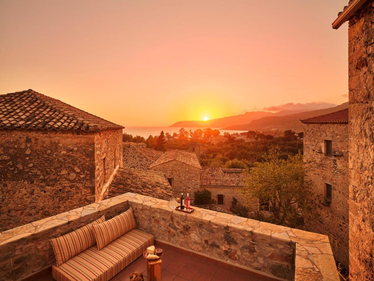 Petreas Castle Villa Кардамили Екстериор снимка